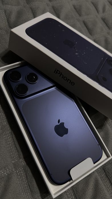 iPhone 17 pro, 256 гб, с гарантией