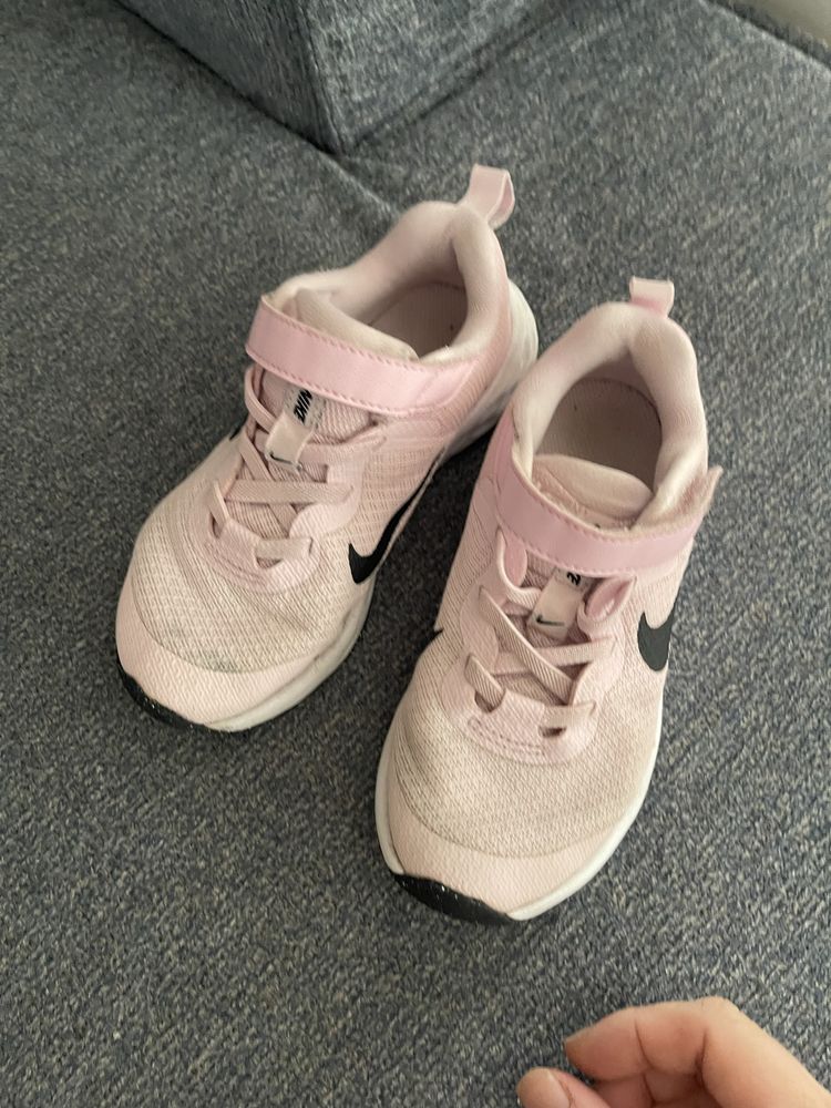 Nike детски маратонки 27,5 размер