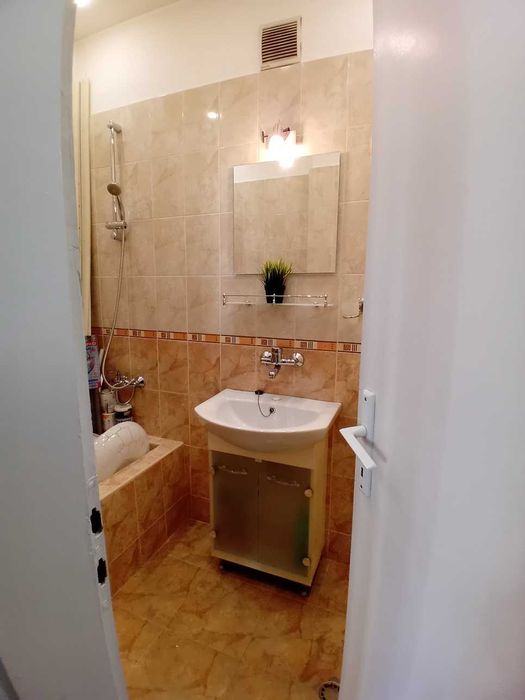 Дава се под наем Офис в София, Център - 85 кв.м за 600 € - Снимка #10