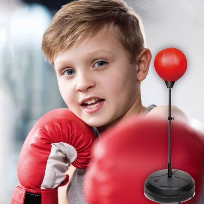 Детска Боксова  круша на стойка и боксови бокс ръкавици