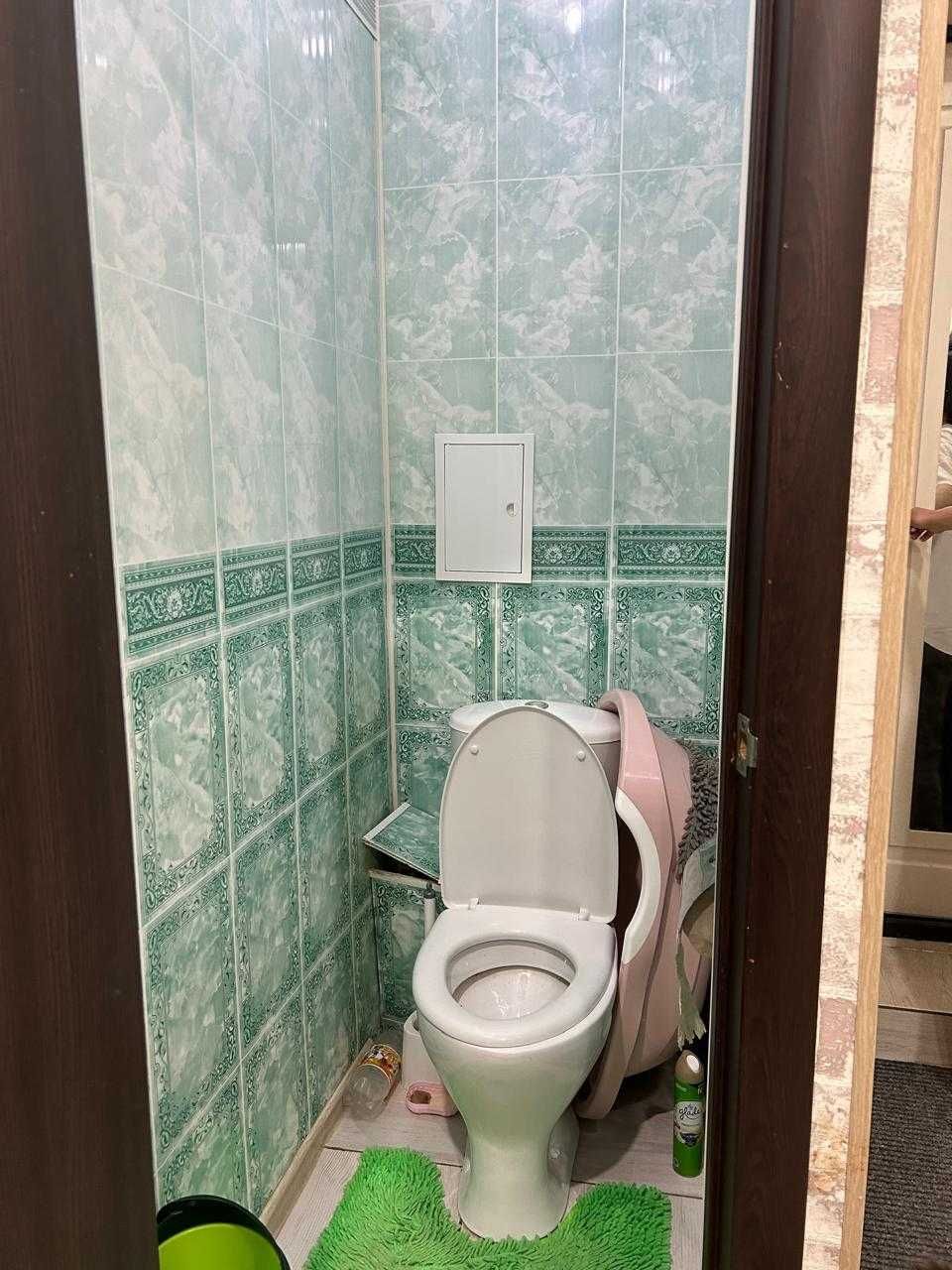 Продам 2 ком, 6 мкр, распошонка, 2 этаж, 11 млн!!!