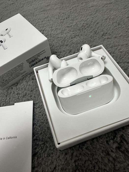 AirPods Pro ! Ofertă Black Friday Prelungit !