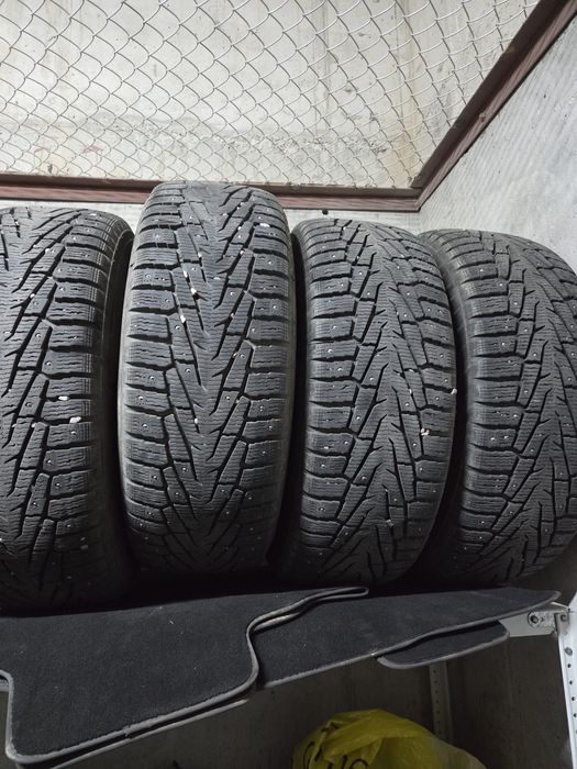 Продам шины  NOKIAN NORMAN 7 с дисками в отличном состоянии.