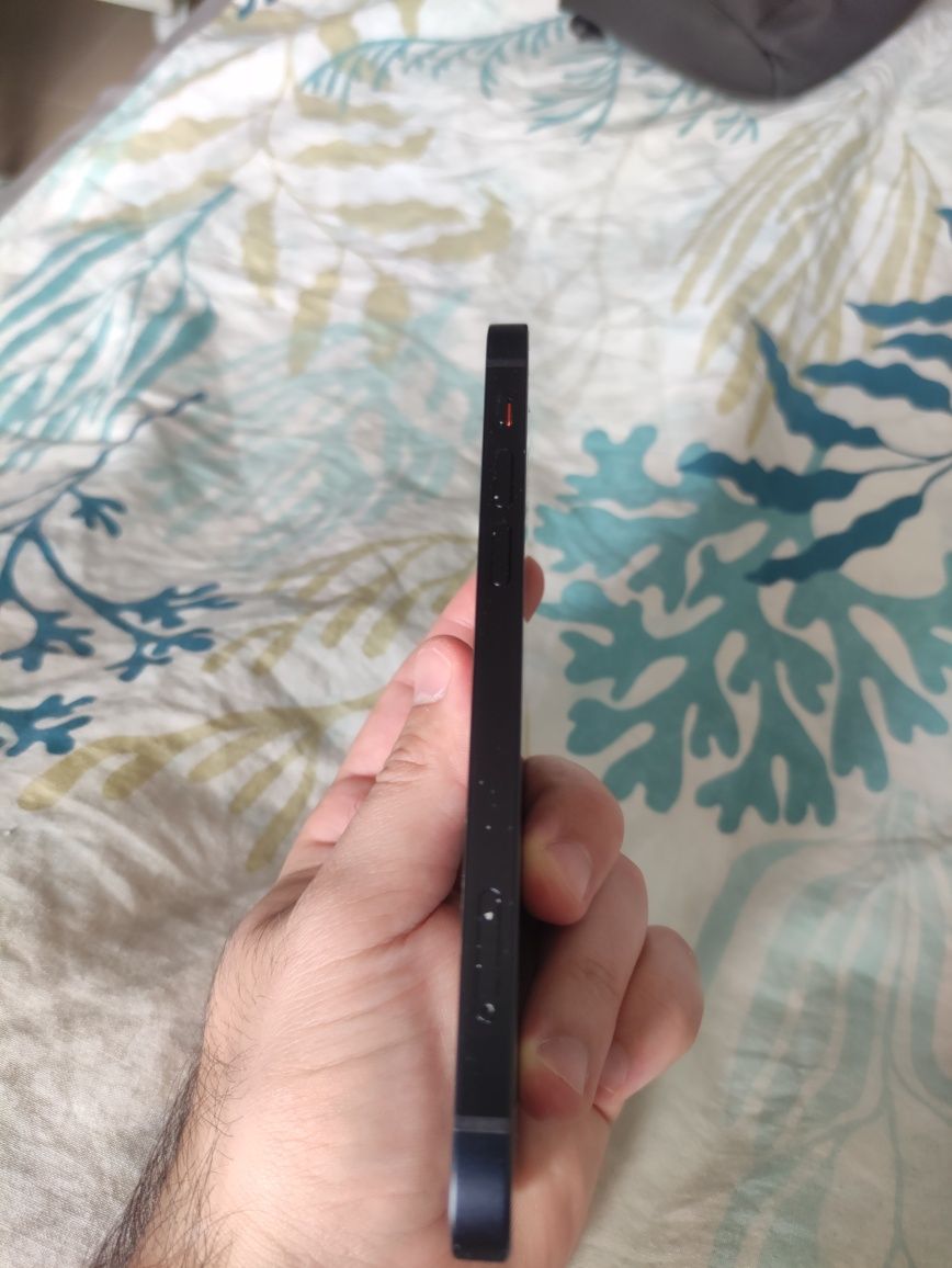 iPhone 12 За Части