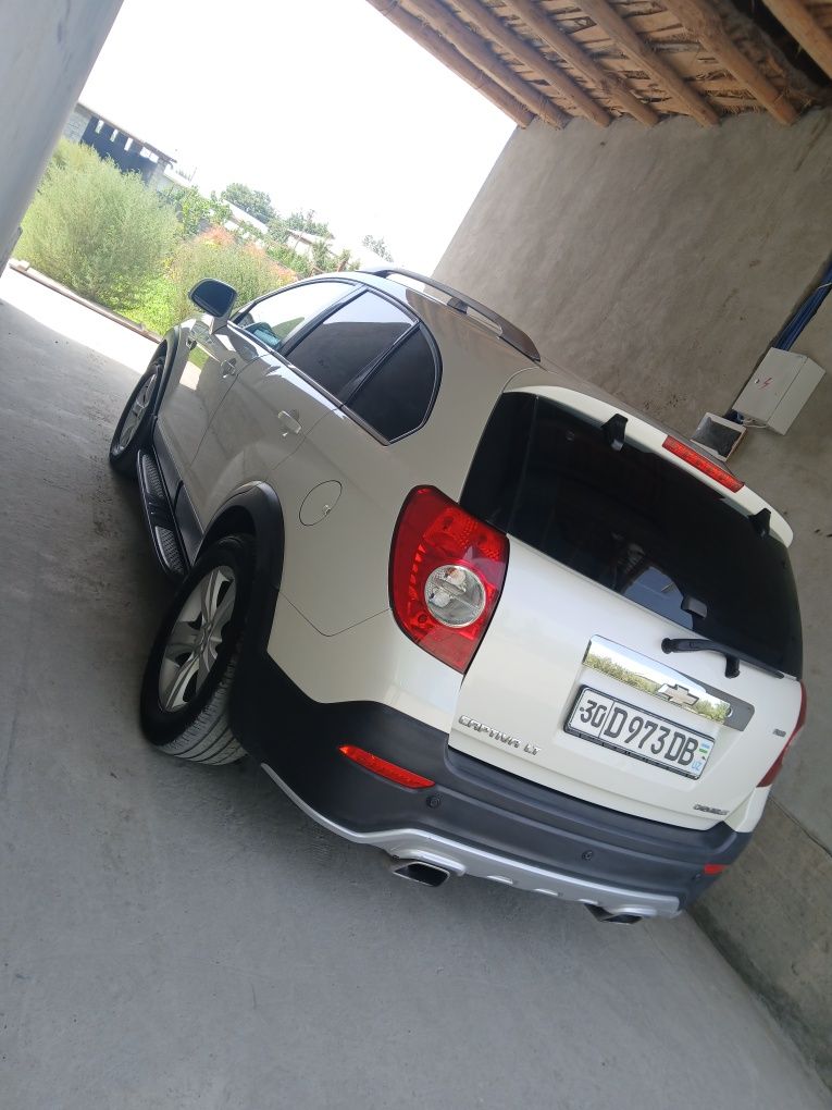 Kaptiva 2.4 mexanika yilli 2011 yurgani 295000 moshinada 1ta pet nosi