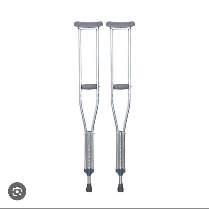 Подмышечные костыли