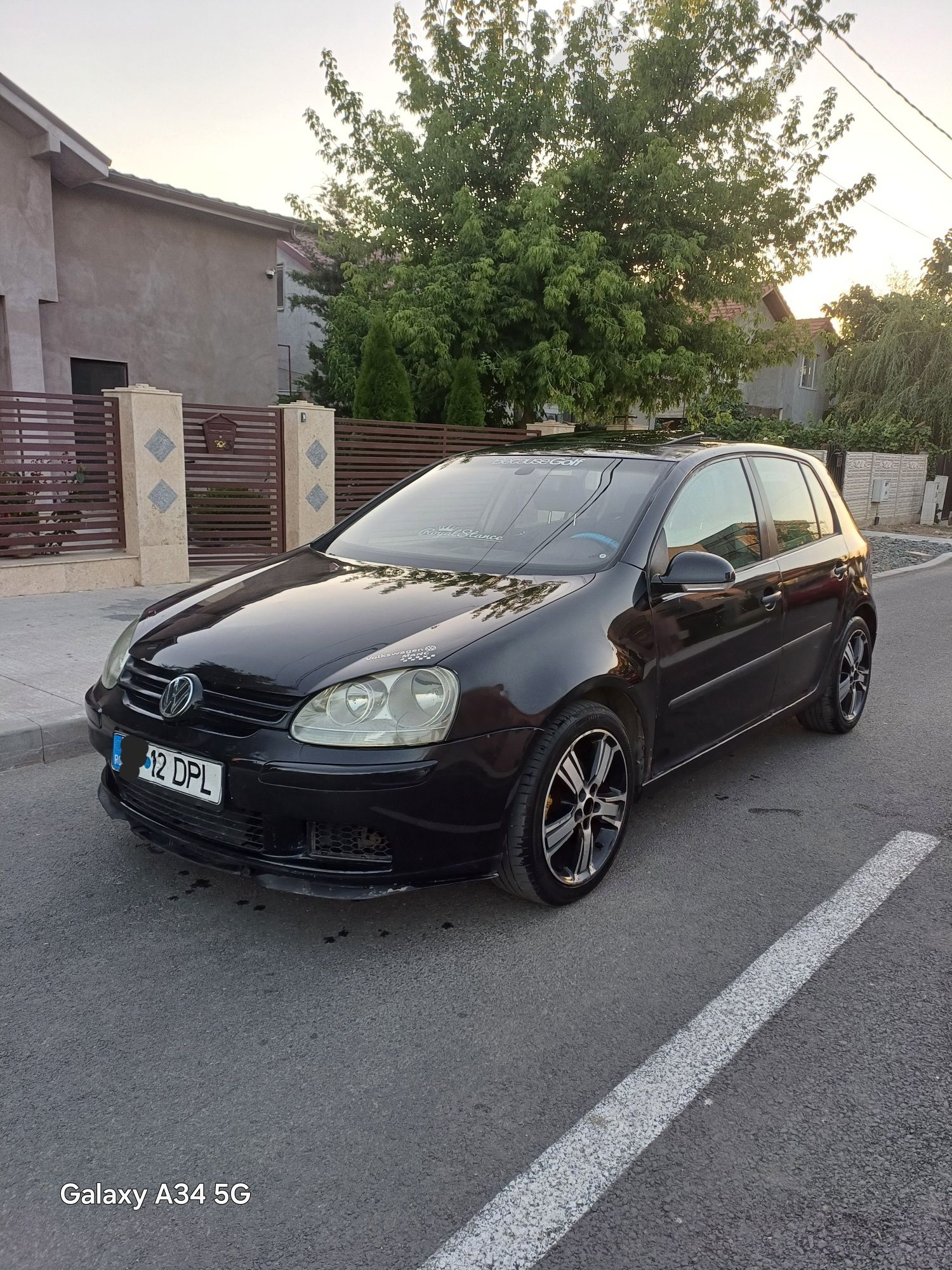 Vănd Vw Golf 5 1.6 fsi acte valabile +fiscal pe loc