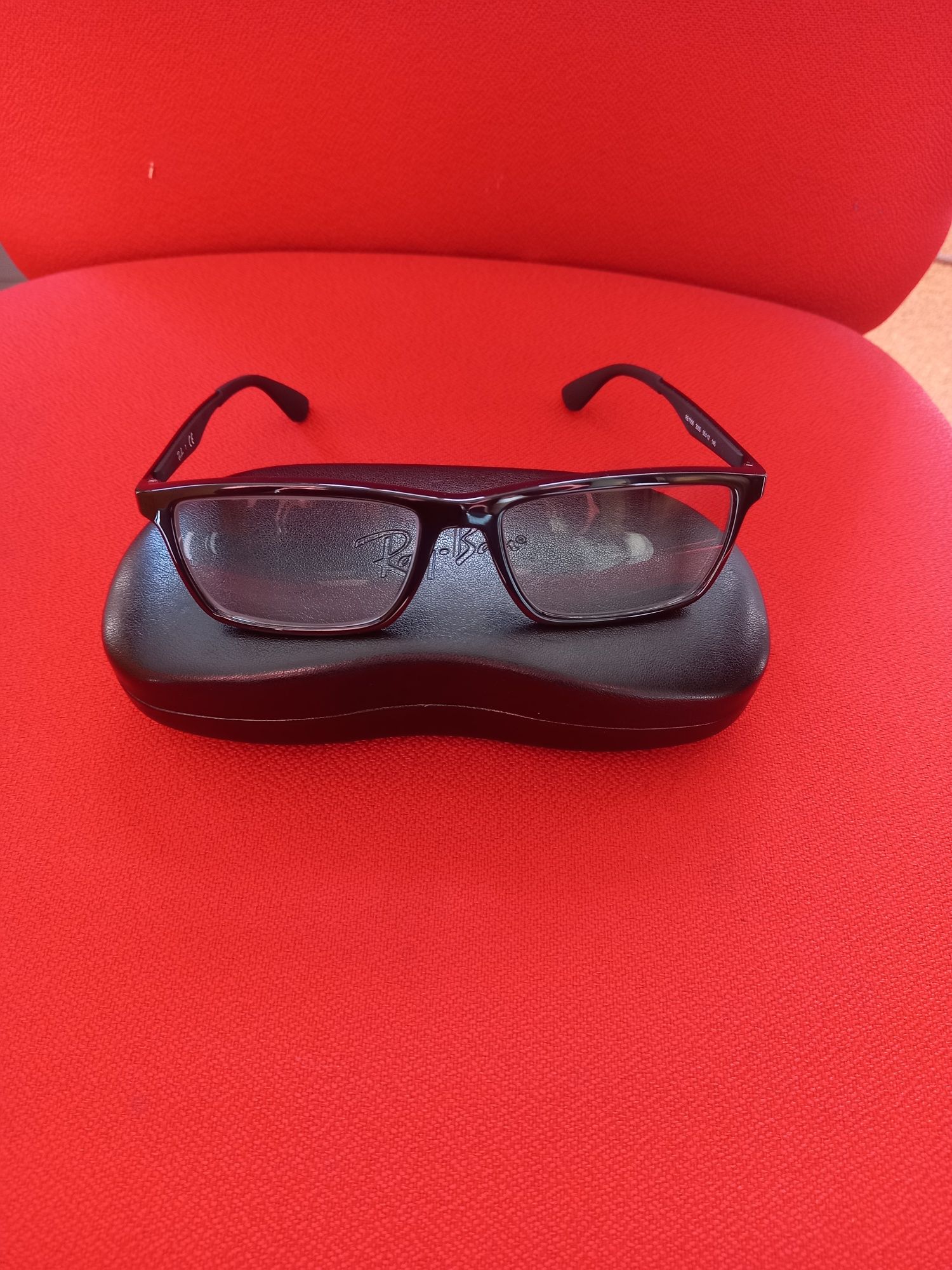 Ray Ban диоптрични очила rb7056