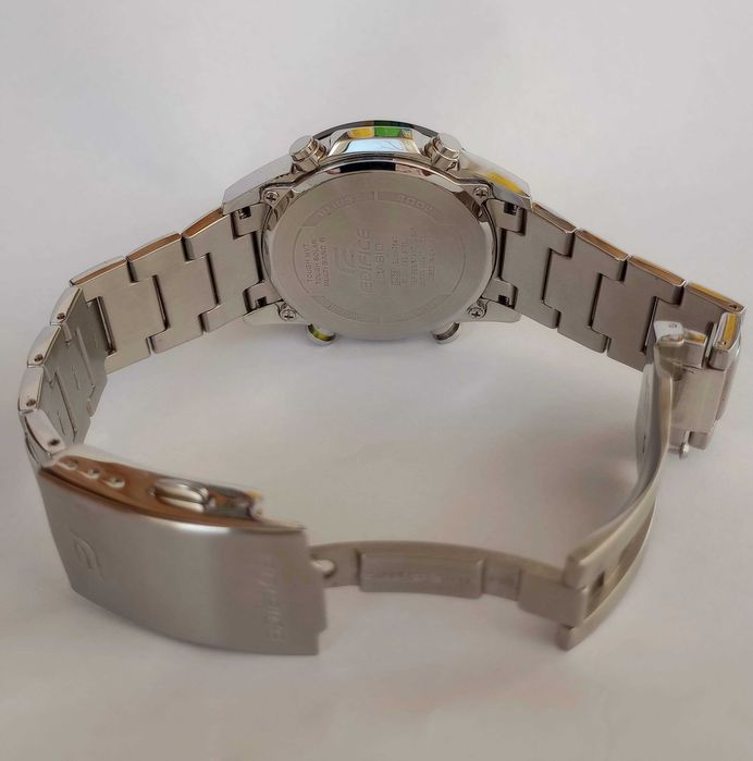 Vand ceas Casio Edifice EQW-T640DB-1AER