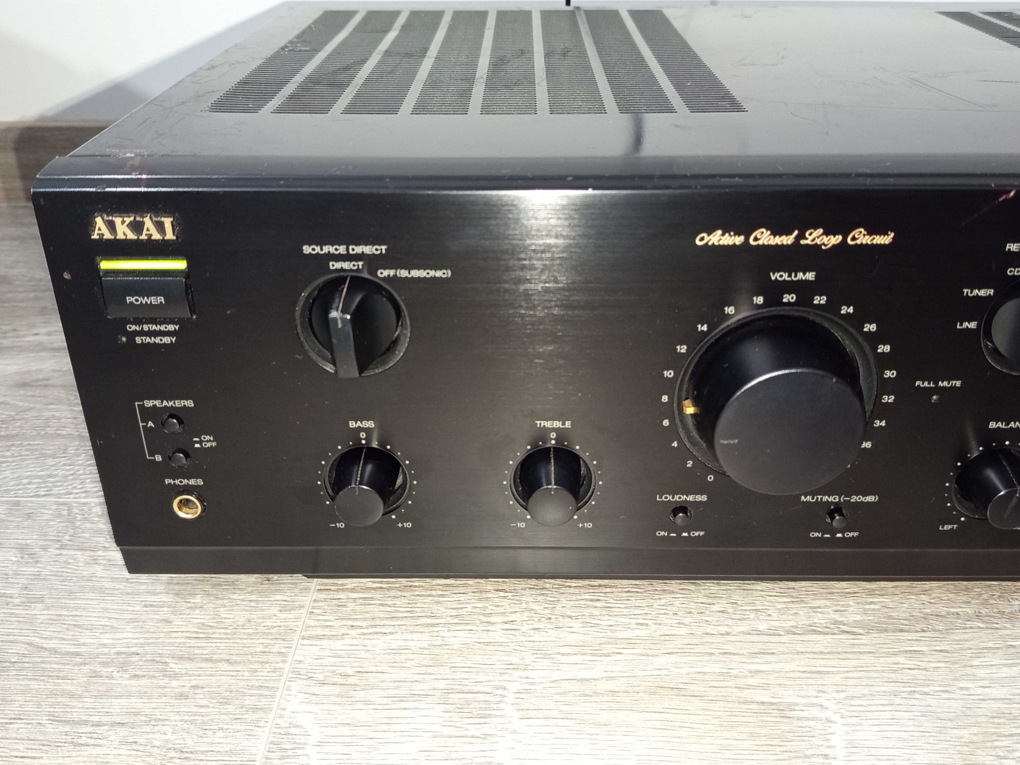 Стерео усилвател Akai AM-39