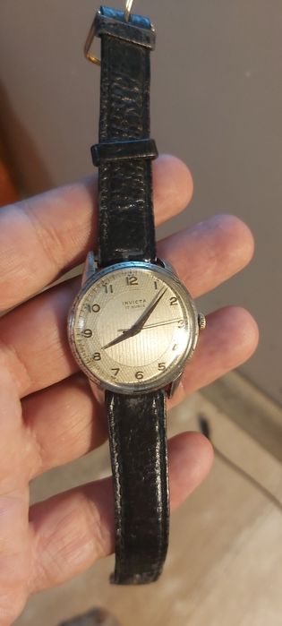 Стар мъжки часовник Invicta 17 rubis