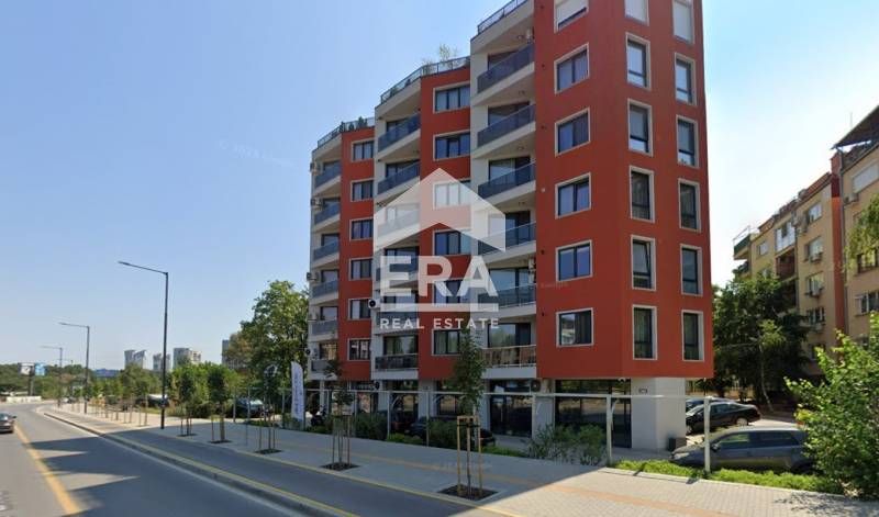 Дава се под наем Офис в София, Витоша - 111 кв.м за 1650 € - Снимка #9