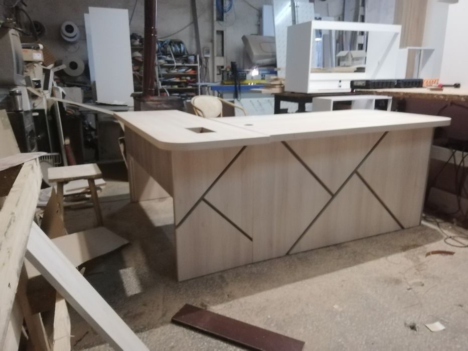 Бюро офис или за дома