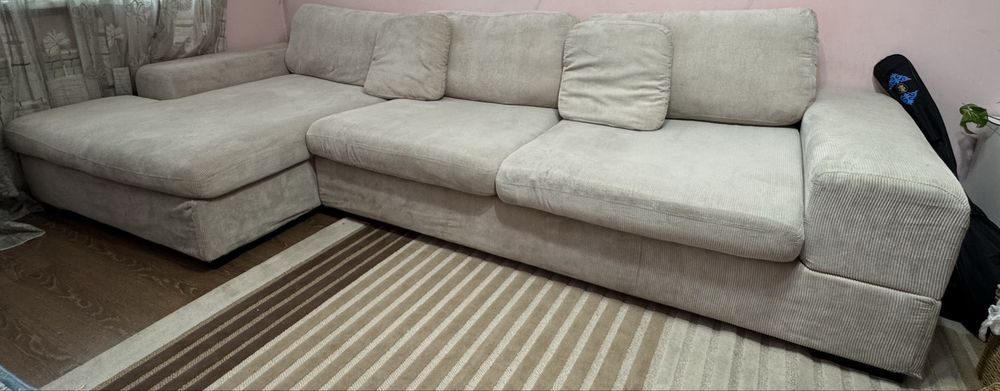 Продается диван качественный, удобный заводской Китай