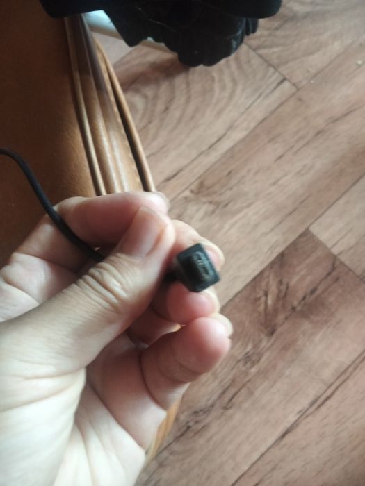 Продам зарядное устройство