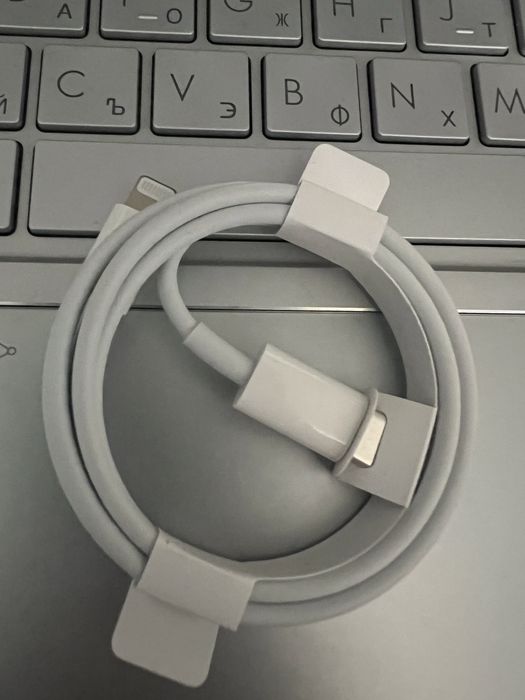 Само за 30 лв, нов, оригинален кабел Boost charge USB-C to lightning