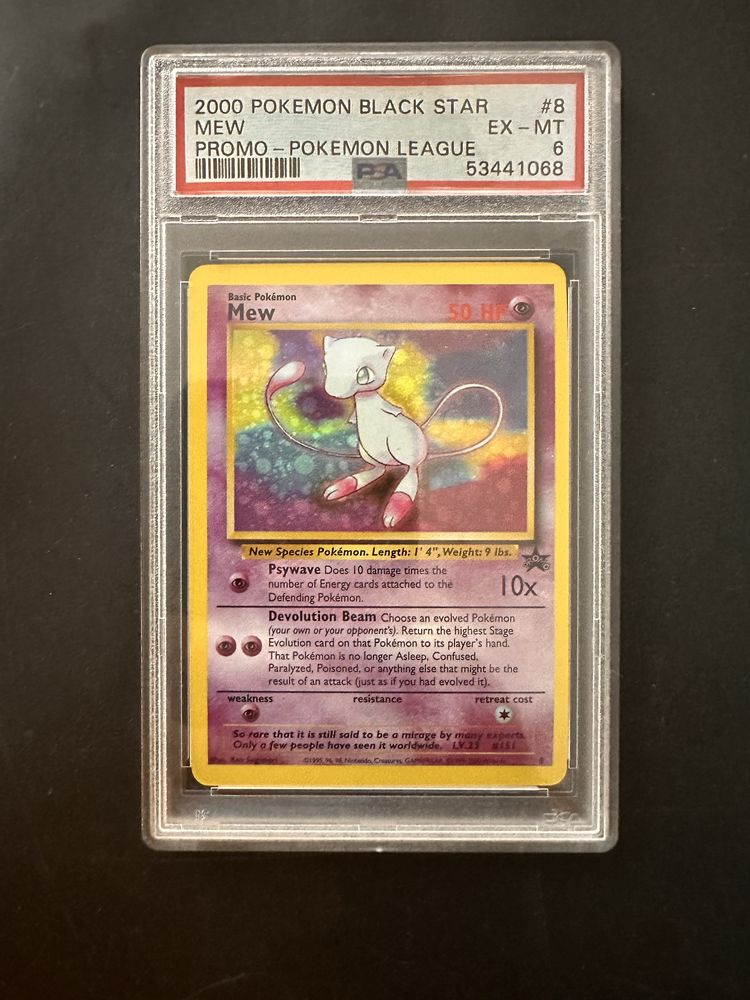 Carti Pokemon gradate Charizard Skyridge si Mew promo