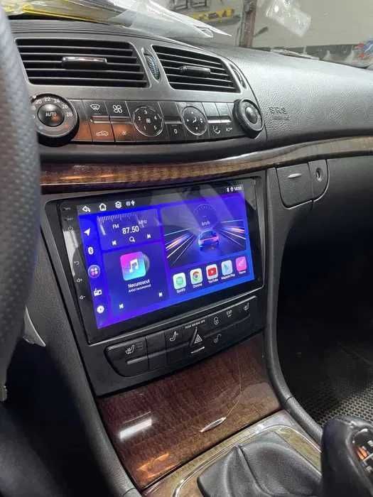 Navigatie GPS Mercedes E Class W211 E200 W219 CLS CarPlay QLed 1-8GB
