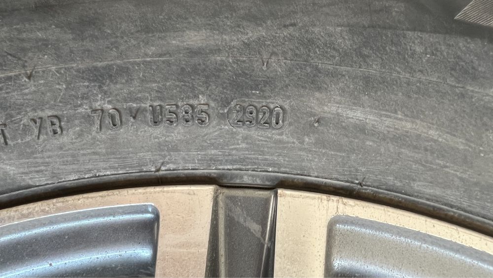 Продам резину 285/60 R18