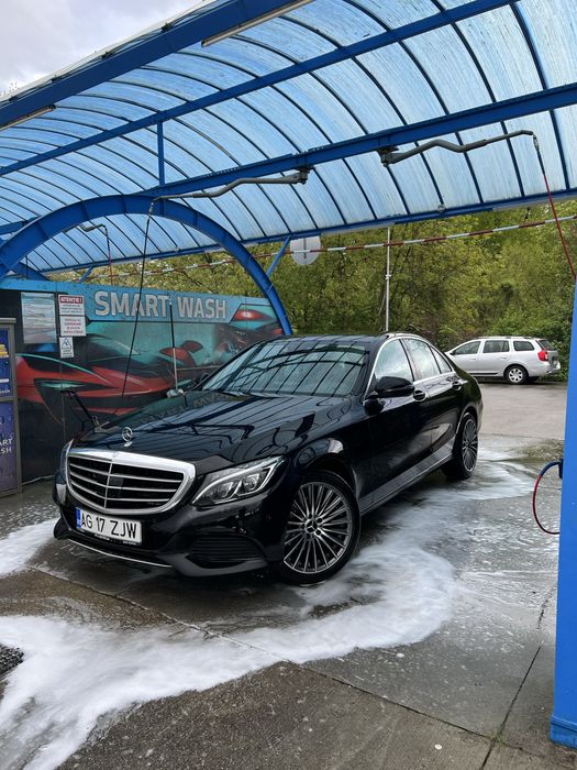 Mercedes-Benz C220d