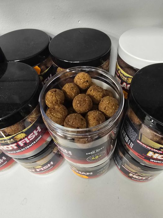 Промо Протеинови топчета Select Baits Hot Fish
