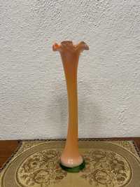 Италианска ваза от разноцветно разтопено стъкло мурано
