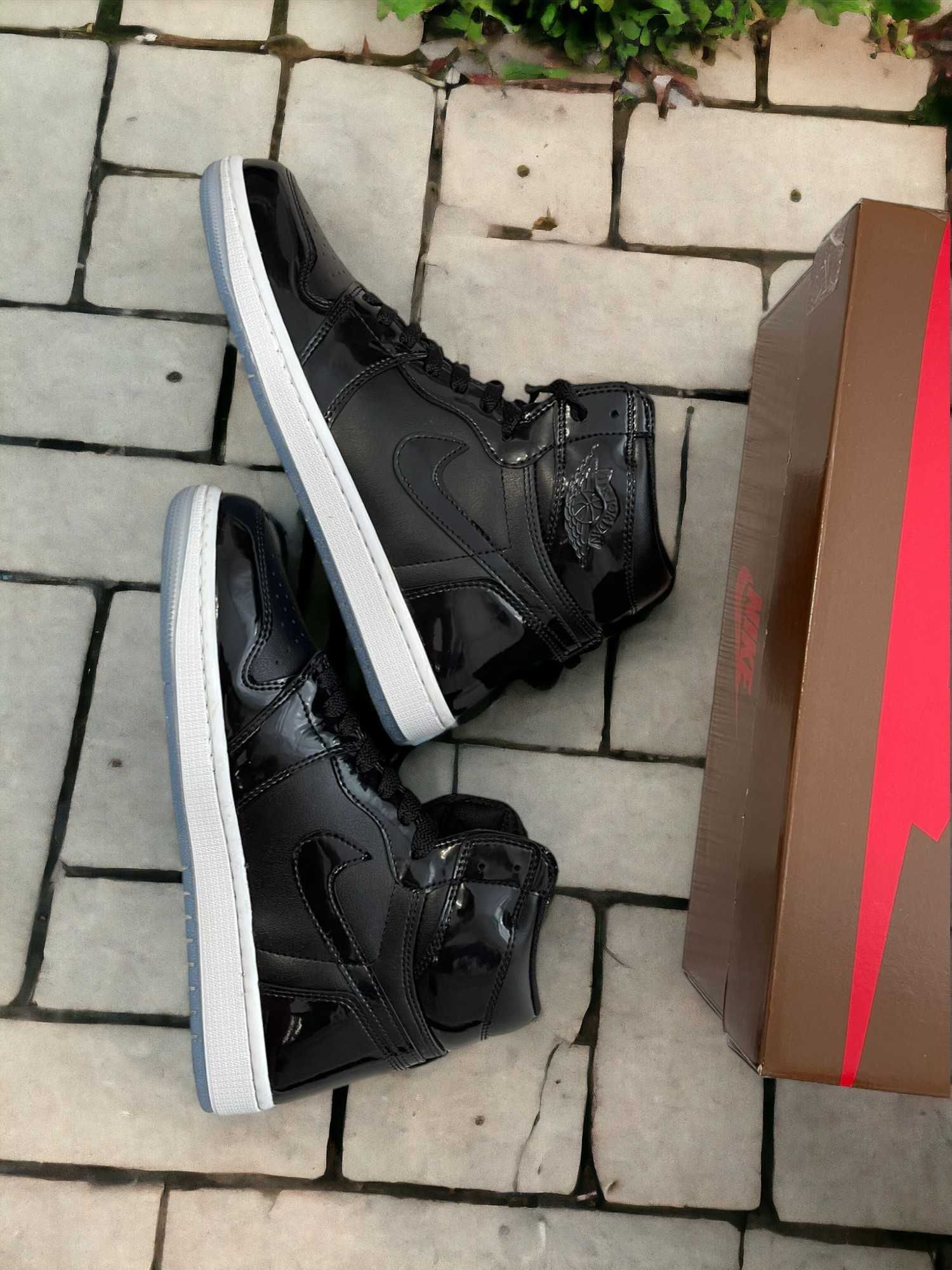 Nike Air Jordan 1 High "Space Jam" / Adidasi Premium Quality