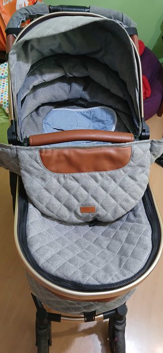Продавам бебешка количка