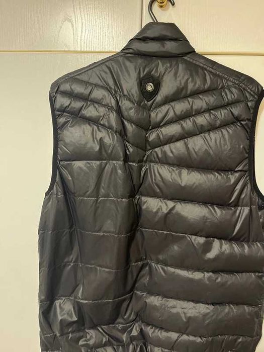 DIESEL vesta umpluta cu puf natural, marime XL