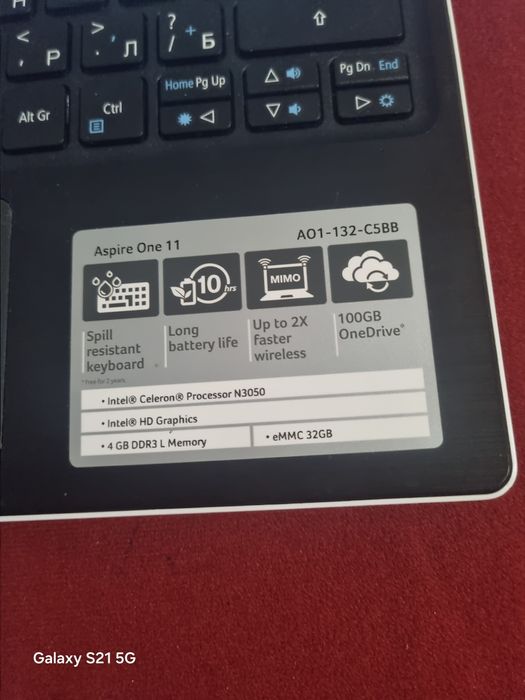 Лаптоп Acer Aspire One 11