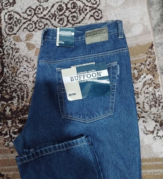 Vând pantaloni bărbați