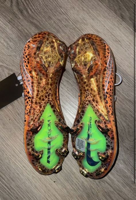 vand ghete de fotbal air zoom 42