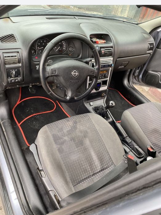 Vând sau schimb Opel Astra g