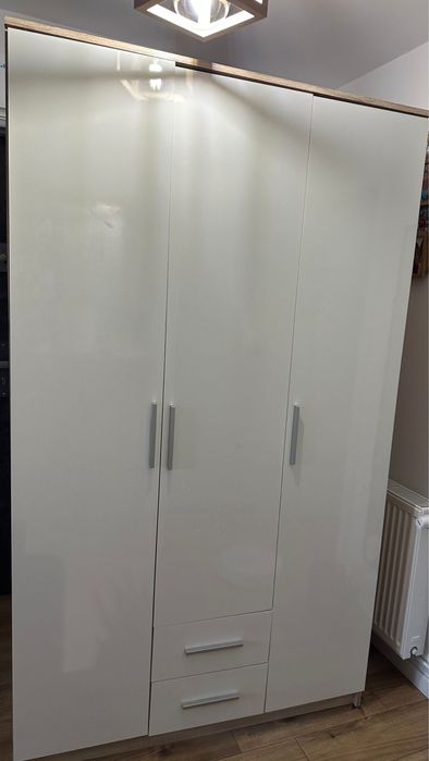 Dulap 120 x 52 x 208 in stare buna