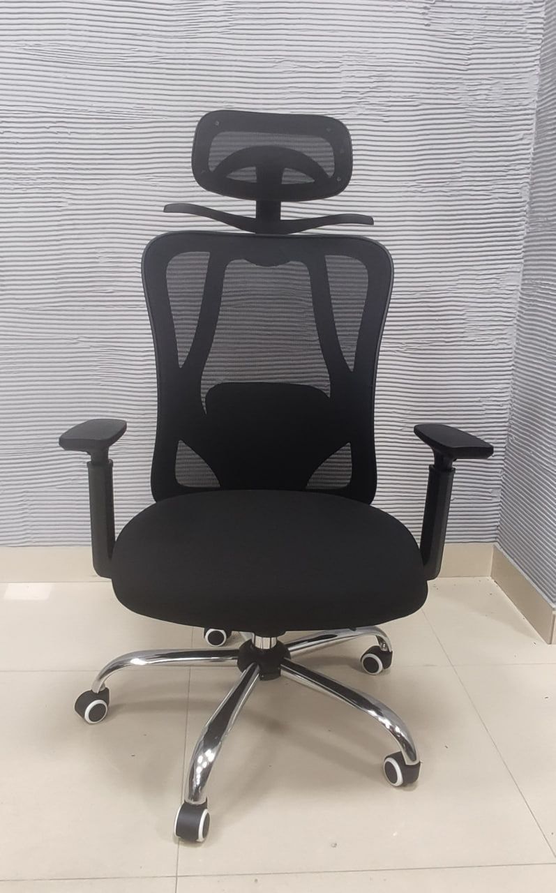 Офисное кресло для руководителя модель 7055.