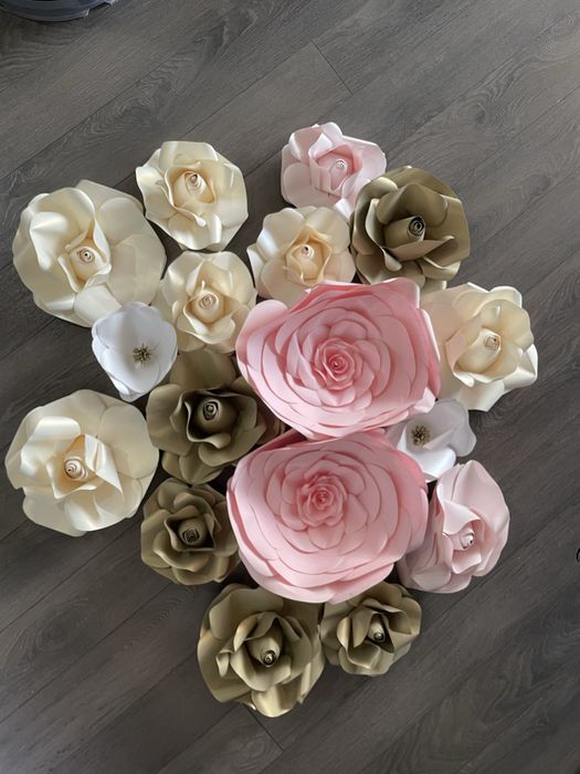 Хартиени цветя 17 броя