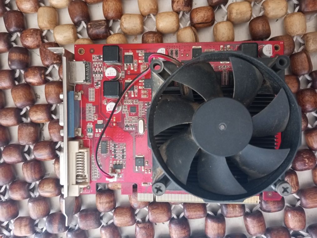 Видеокарт dd3 GTX