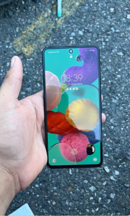 Vind galaxy a 51