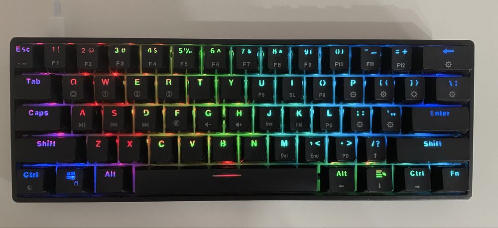 Механическая клавиатура GK61 (red switch)