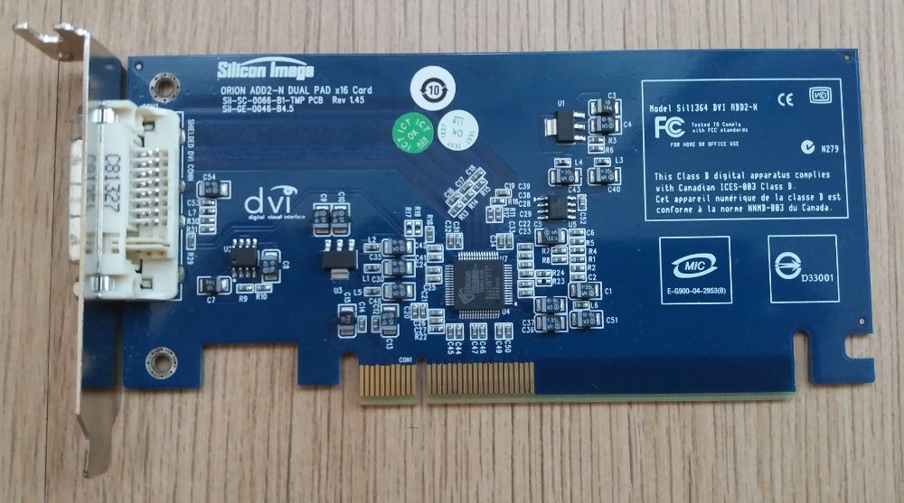 DVI PCI-e карта за компютър + DVI кабел