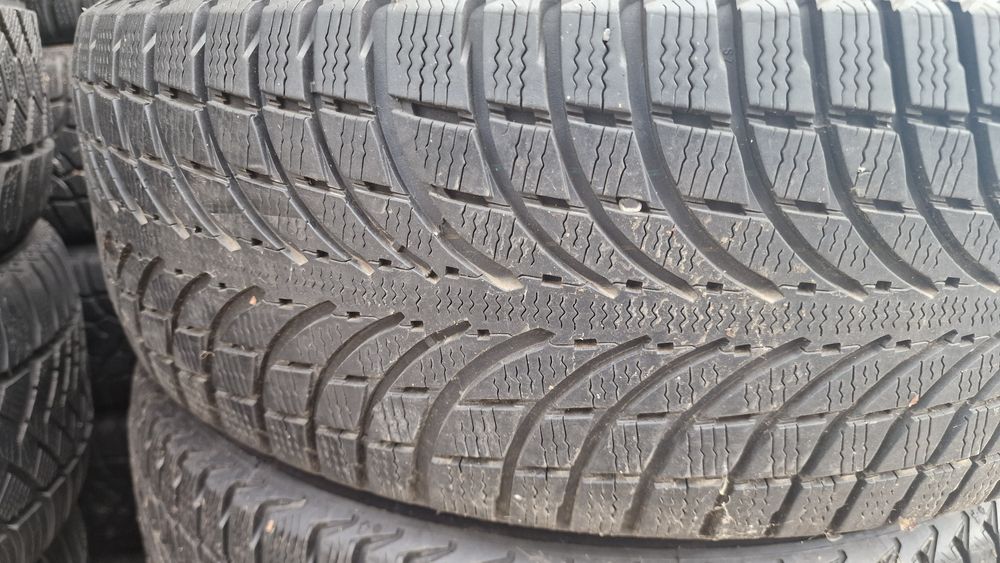 235 65 17 Michelin 4 anvelope iarna