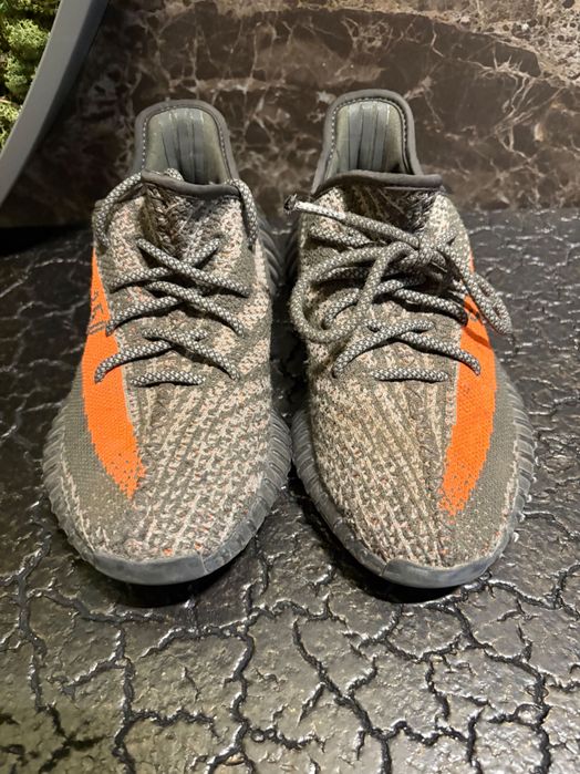Маратонки Yeezy Boost 350V2, номер 37,5, запазени