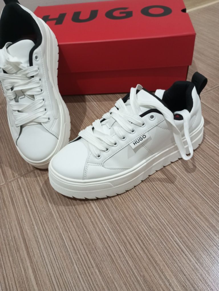 Кожени маратонки Hugo Boss
