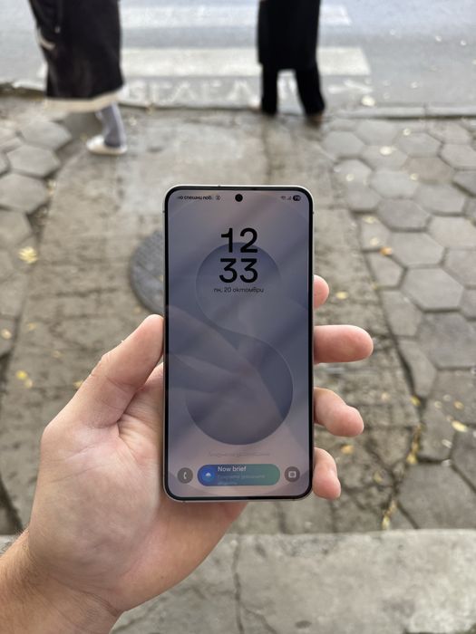 Samsung galaxy S25 128gb
