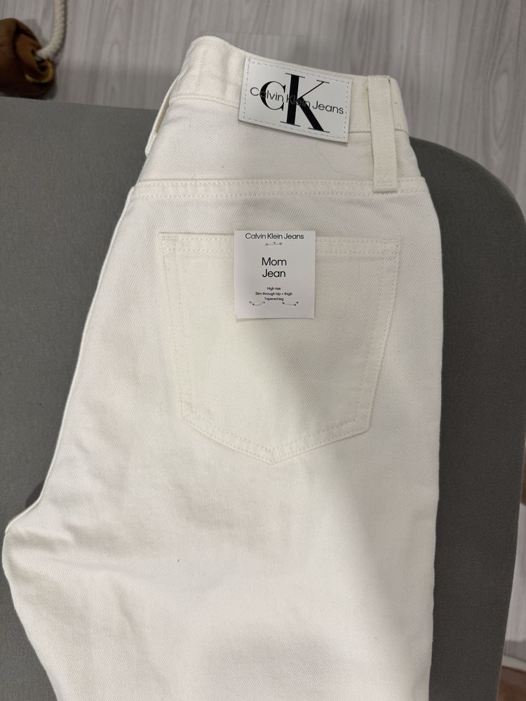 Ck jeans mom fit