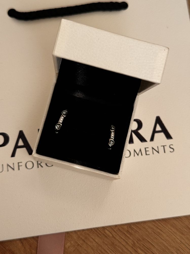 Pandora обеци Пандора