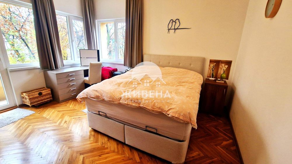 Продава се Четиристаен апартамент в Варна, Гръцка махала - 104 кв.м за 3270 €/кв.м - Снимка #10