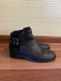 Демисезонные кожаные ботинки Zara для девочки р.31