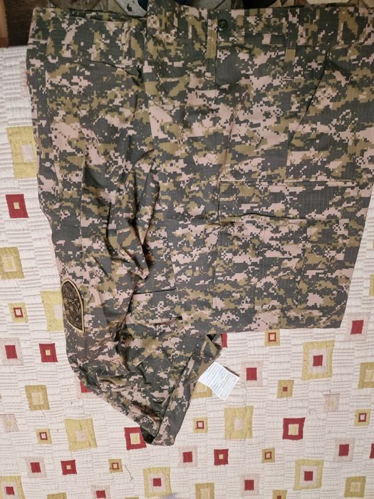 Продам военную форму.