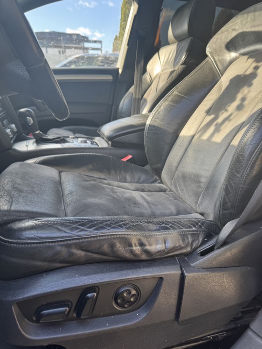 Vand sau Schimb Audi Q7